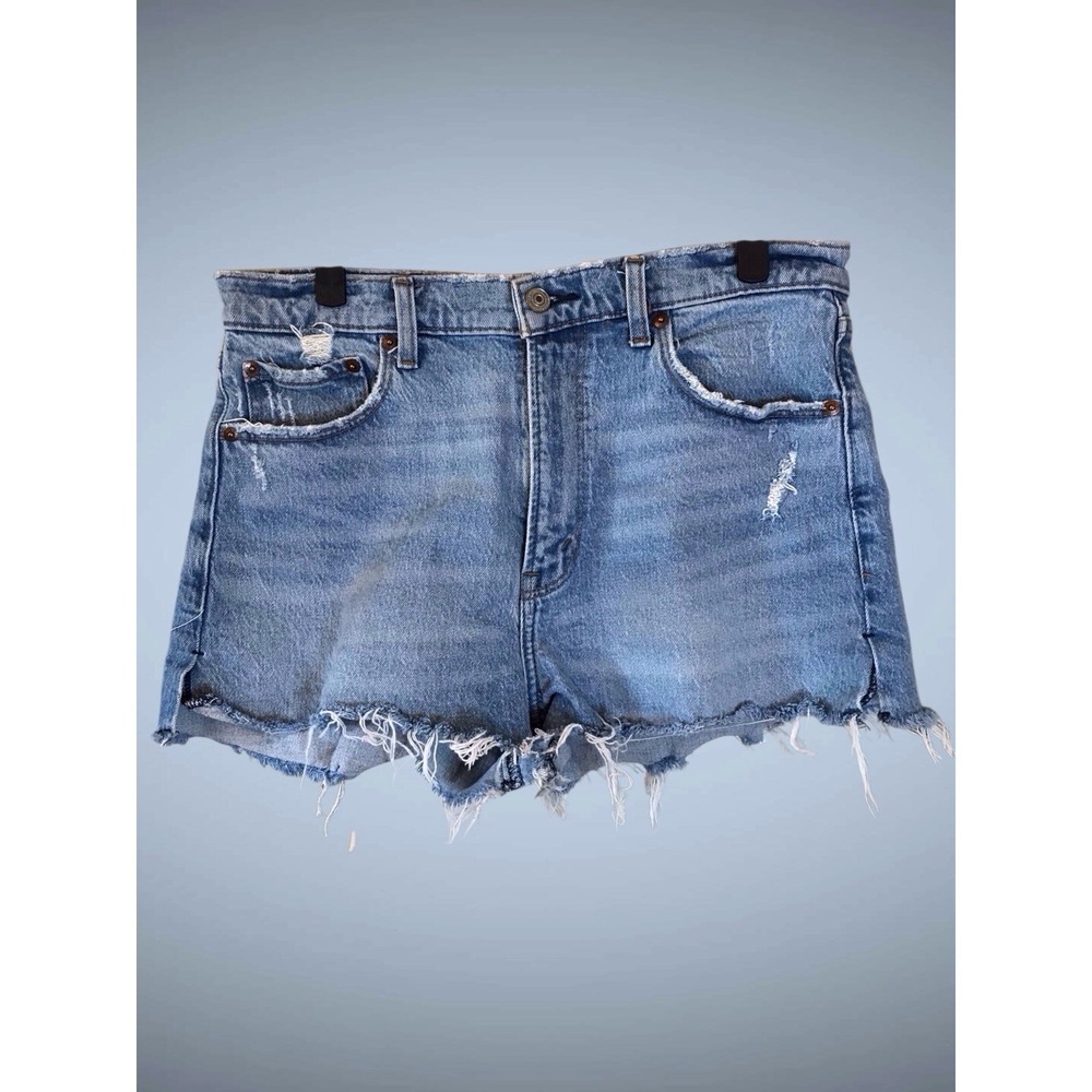 NWOT Abercrombie & Fitch The‎ Mom Short Distressed High Rise Shorts Size 28